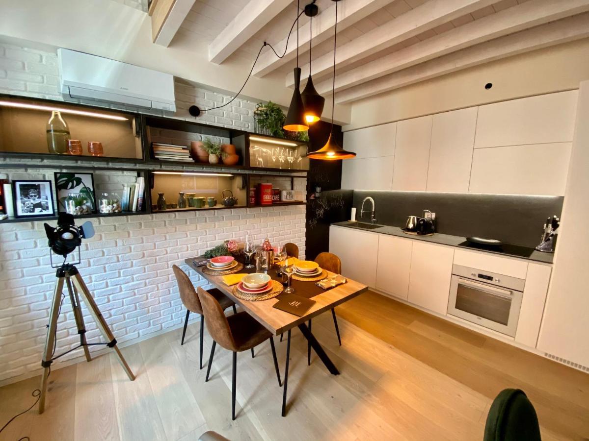 Volto Corte Farina Apartments - Luxury Lofts Verona Buitenkant foto