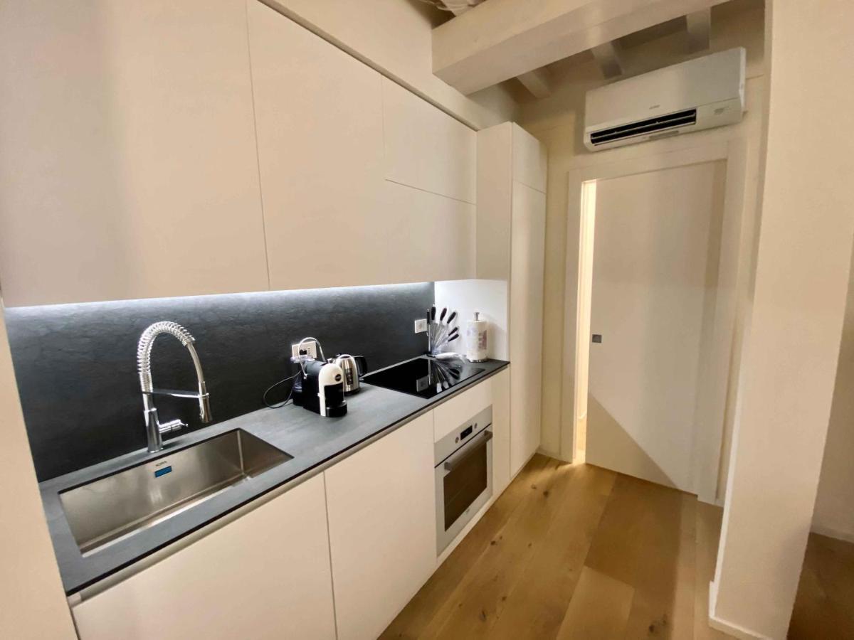 Volto Corte Farina Apartments - Luxury Lofts Verona Buitenkant foto